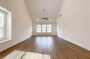 118 Neches Nook Ct, Conroe, TX 77304 - Photo 11