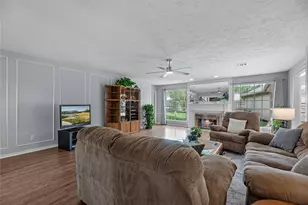 4531 Bermuda Dr, Sugar Land, TX 77479 - Photo 9