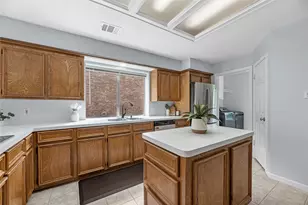 4531 Bermuda Dr, Sugar Land, TX 77479 - Photo 15