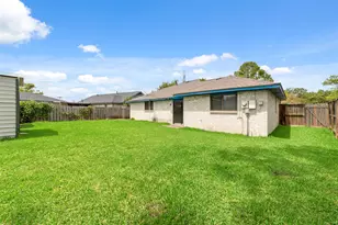 10406 Sagestar Ln, Houston, TX 77089 - Photo 17