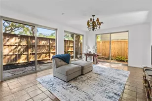 201 Vanderpool Ln, Houston, TX 77024 - Photo 27