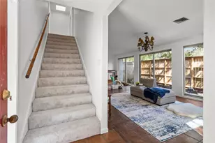 201 Vanderpool Ln, Houston, TX 77024 - Photo 21