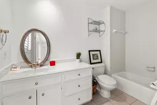 201 Vanderpool Ln, Houston, TX 77024 - Photo 23