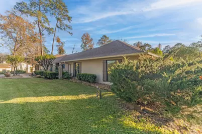 20 Amherst Court, Conroe, TX 77304 - Photo 9