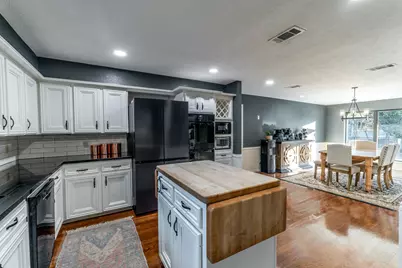 20 Amherst Court, Conroe, TX 77304 - Photo 11