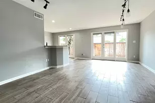 403 N Post Oak Ln, Houston, TX 77024 - Photo 5