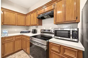 12830 Lodenbriar Dr, Houston, TX 77072 - Photo 13