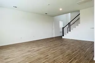 1040 Greenshank Dr, Katy, TX 77493 - Photo 3