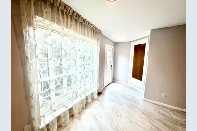 359 N Post Oak Lane #118, Houston, TX 77024 - Photo 15