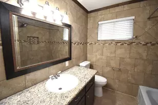 429 Sunset Dr, Dickinson, TX 77539 - Photo 5