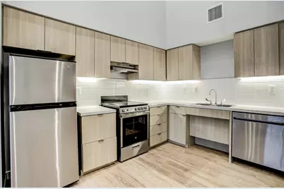 3113 Saint Charles Street #320, Houston, TX 77004 - Photo 7