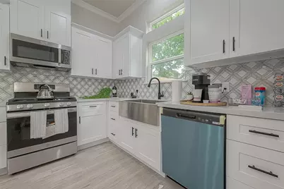 7108 Saint Augustine Street, Houston, TX 77021 - Photo 5