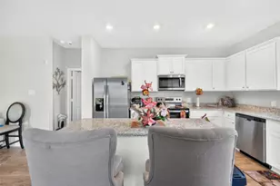 8215 Vanilla Orchid Dr, Houston, TX 77016 - Photo 13