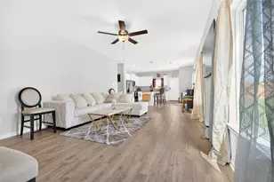 8215 Vanilla Orchid Dr, Houston, TX 77016 - Photo 7
