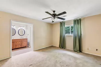 3005 Kindt Drive, Dayton, TX 77535 - Photo 9