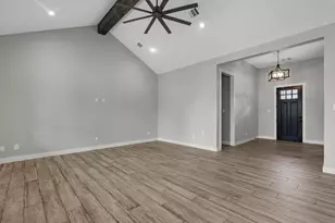 2612 County Rd 160, Alvin, TX 77511 - Photo 7