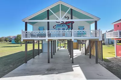 1992 Pedregal Drive, Crystal Beach, TX 77650 - Photo 5