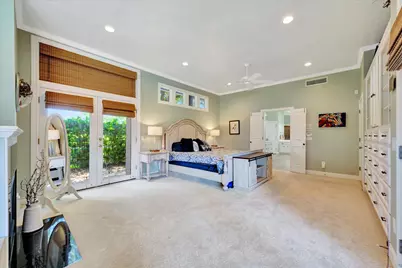 3806 Canyon Bluff Court, Houston, TX 77059 - Photo 33
