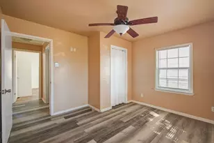 714 W 7th St, Freeport, TX 77541 - Photo 23