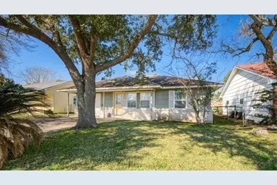 714 W 7th Street, Freeport, TX 77541 - Photo 5