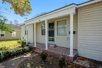 418 S Shanks Street, Clute, TX 77531 - Photo 7