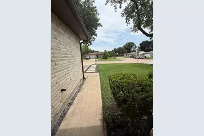 7303 Millbrae Lane, Houston, TX 77041 - Photo 5