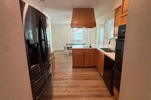 7303 Millbrae Ln, Houston, TX 77041 - Photo 13