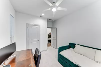 737 N Emile Street, Houston, TX 77020 - Photo 7