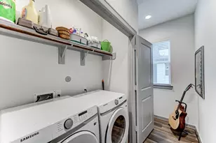 737 N Emile St, Houston, TX 77020 - Photo 29