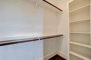 1010 Savannah Cedar Ln, Houston, TX 77043 - Photo 33