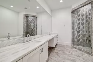 1010 Savannah Cedar Ln, Houston, TX 77043 - Photo 39