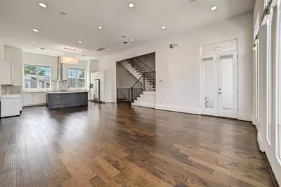 1010 Savannah Cedar Lane, Houston, TX 77043 - Photo 19
