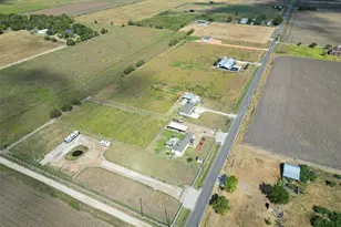 805 Williams Rd, East Bernard, TX 77435 - Photo 45