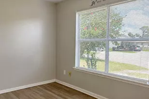 9406 Alcala Ct, Houston, TX 77078 - Photo 5