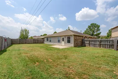 6607 Springfield Garden Lane, Spring, TX 77379 - Photo 19