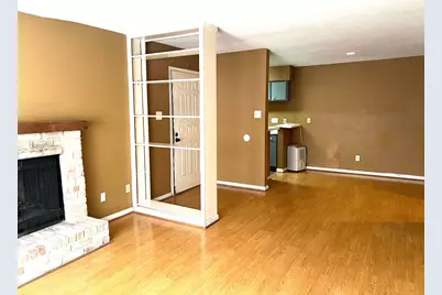 2100 Wilcrest Drive #114, Houston, TX 77042 - Photo 3