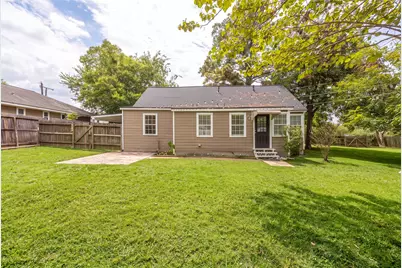 906 W First Street, Brenham, TX 77833 - Photo 23