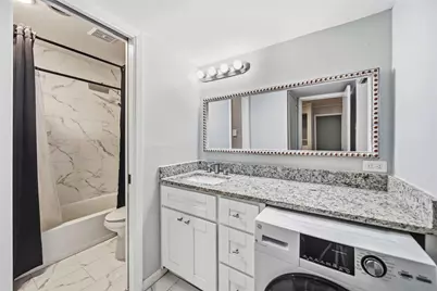 2545 Marilee Lane #2, Houston, TX 77057 - Photo 9