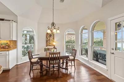 308 Green Oaks Drive, League City, TX 77573 - Photo 15