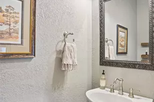 308 Green Oaks Dr, League City, TX 77573 - Photo 23