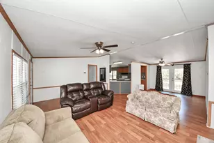 16338 Hill Country Ct, Conroe, TX 77302 - Photo 7