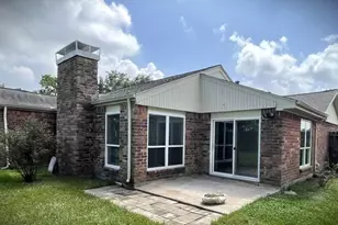 15523 Pensgate St, Houston, TX 77062 - Photo 25