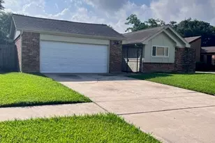 15523 Pensgate St, Houston, TX 77062 - Photo 1