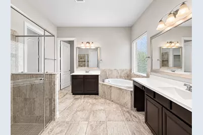 9626 Invergarry Way, Tomball, TX 77375 - Photo 19