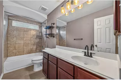 11623 Greensbrook Garden Drive, Houston, TX 77044 - Photo 19
