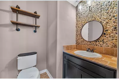 11623 Greensbrook Garden Drive, Houston, TX 77044 - Photo 7