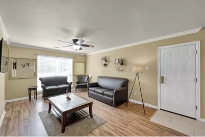 125 Pine Street, Prairie View, TX 77445 - Photo 13