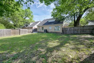 125 Pine St, Prairie View, TX 77445 - Photo 43