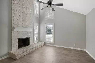 9114 Southbluff Boulevard, Houston, TX 77089 - Photo 5