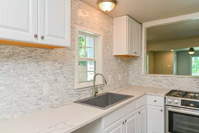 4714 Nichols Street, Houston, TX 77020 - Photo 11